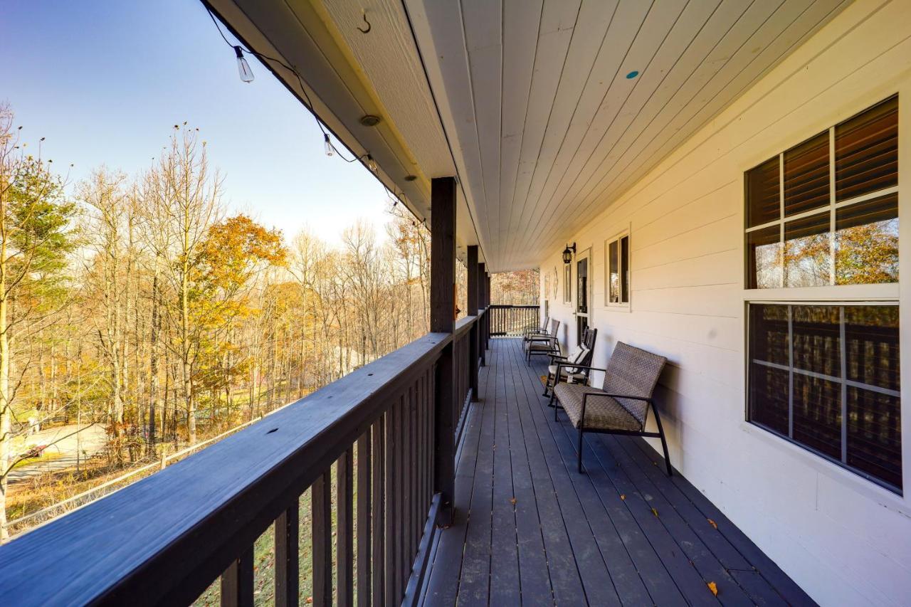 Pet-Friendly Spruce Pine Cabin With Private Fire Pit Exteriér fotografie